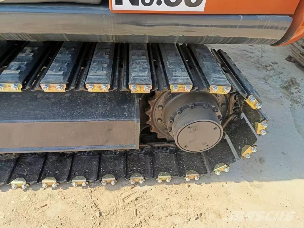 Hitachi ZX 70 Midikoparki  7t - 12t