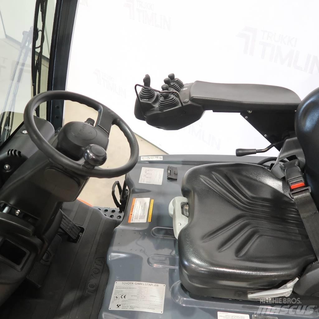Toyota 8FBE20T Wózki elektryczne