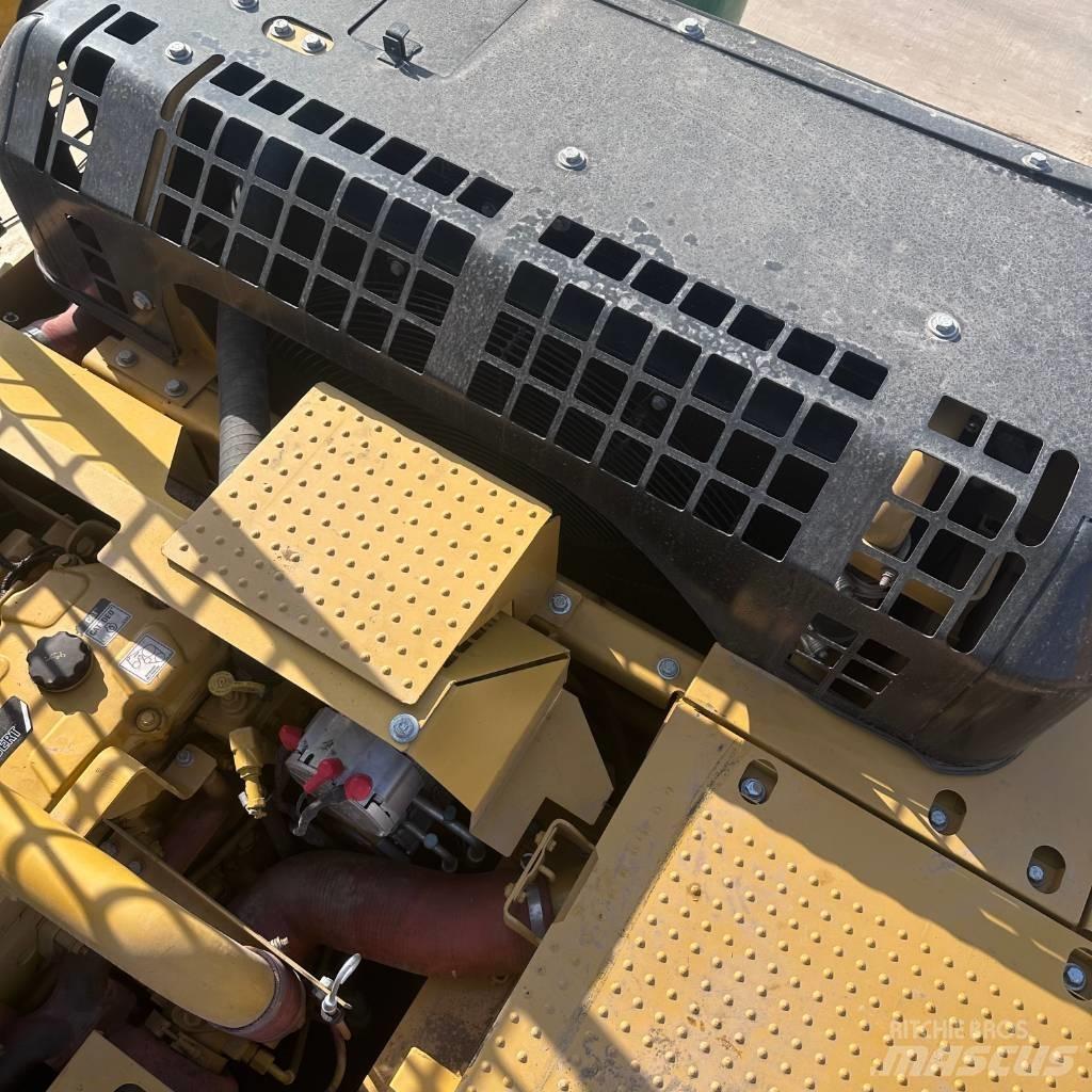 CAT 336 D Koparki gąsienicowe