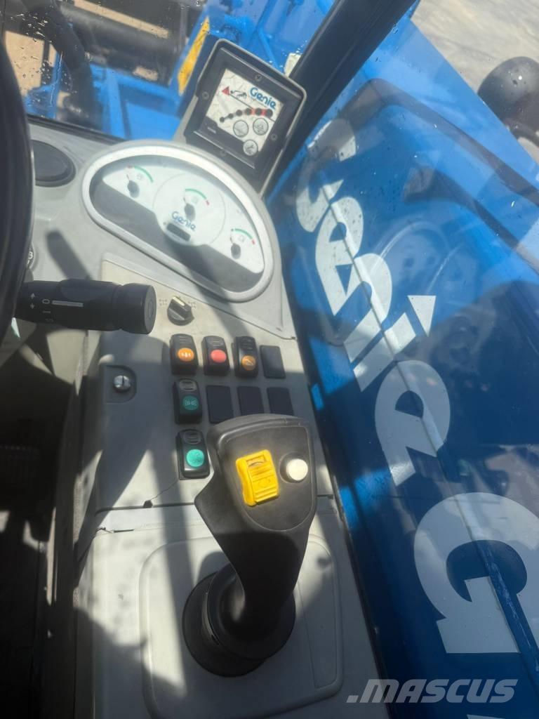 Genie GTH 2506 Ładowarki teleskopowe