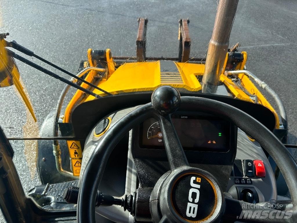 JCB 3CX 81kW / 108 BHP Koparko-ładowarki