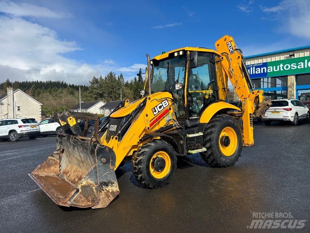 JCB 3CX 81kW / 108 BHP Koparko-ładowarki