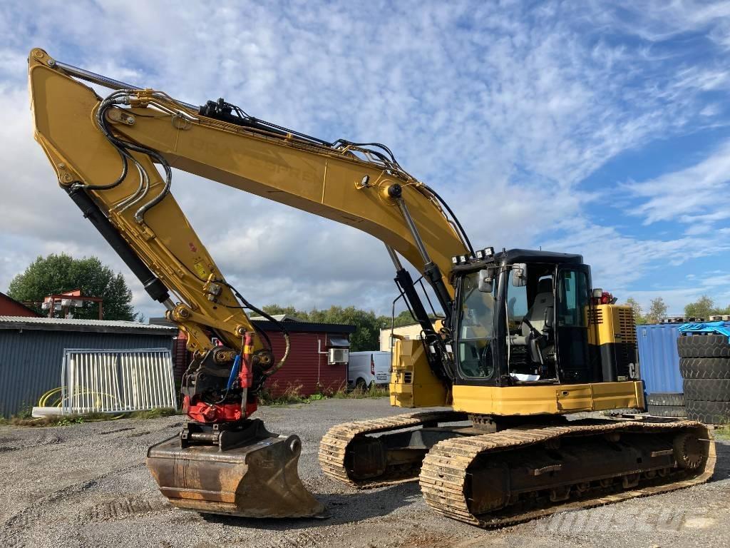 CAT 321 D Koparki gąsienicowe