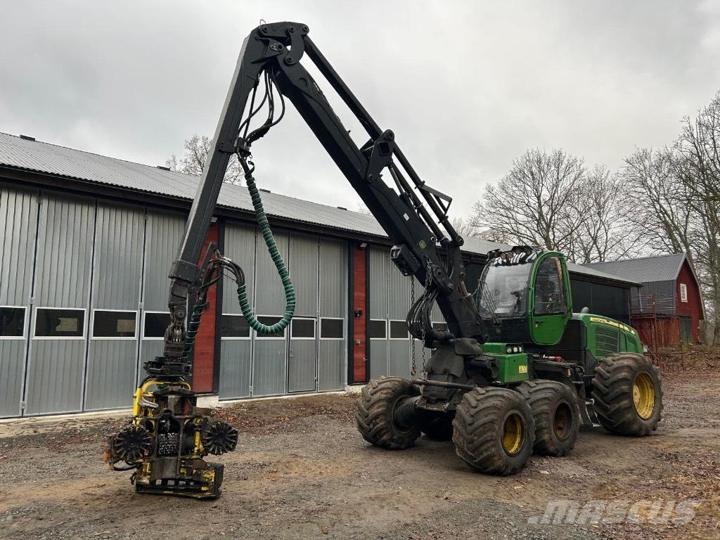 John Deere 1170 E Harwestery