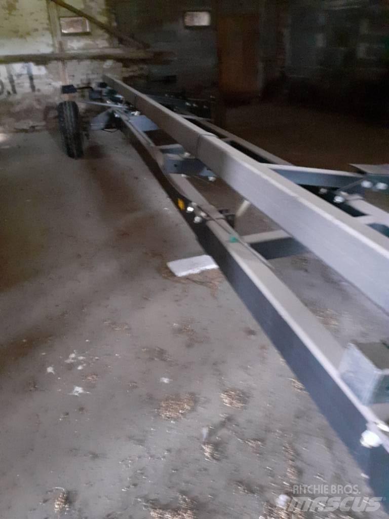 Shelbourne 249932 01 Kombajny zbożowe