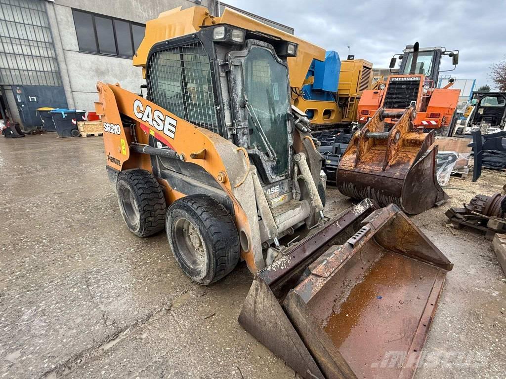 CASE SR 210 B Magazynowanie - Inne