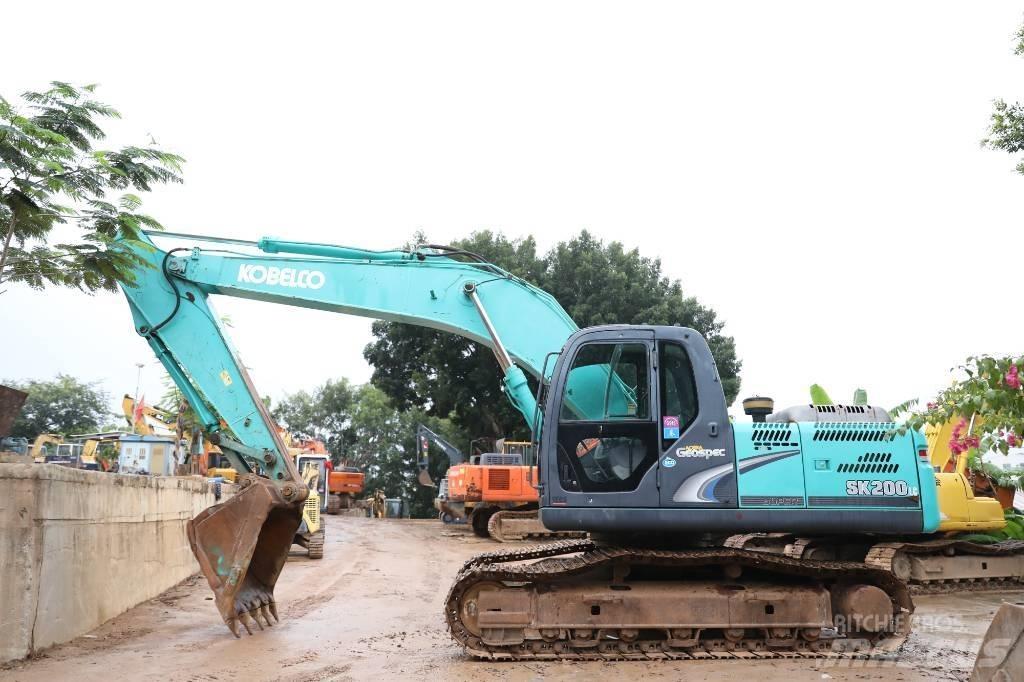 Kobelco SK 200-8 Koparki gąsienicowe