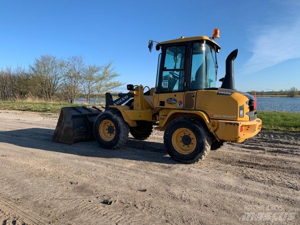 Volvo L 30 G Ładowarki kołowe