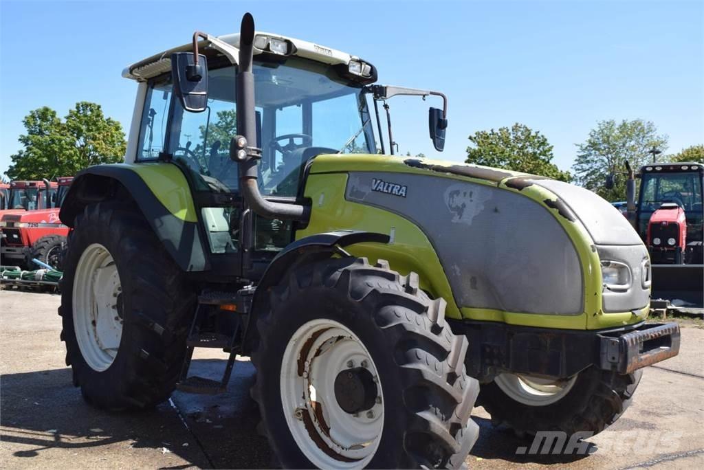 Valtra T120 Ciągniki rolnicze