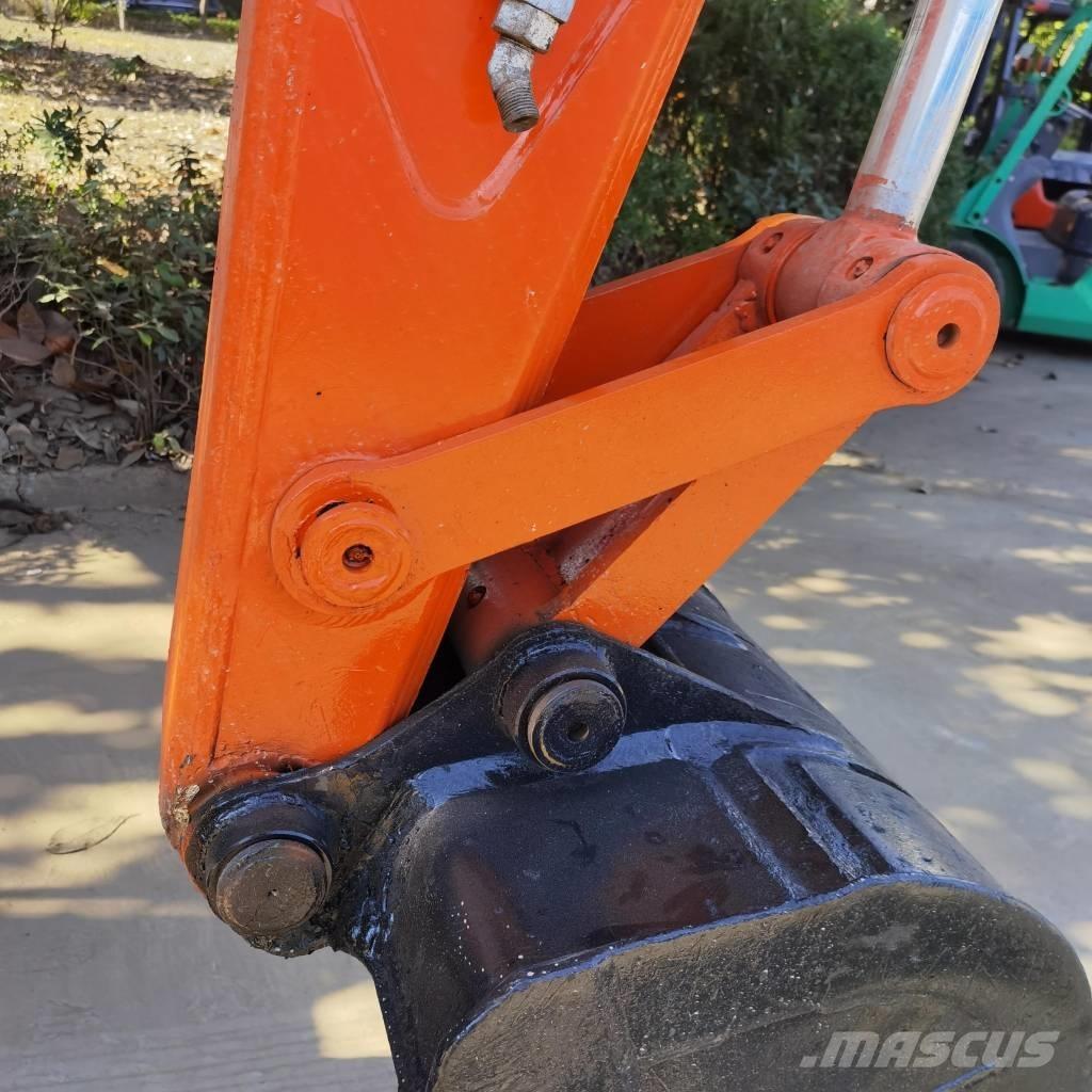 Hitachi ZX70 Midikoparki  7t - 12t