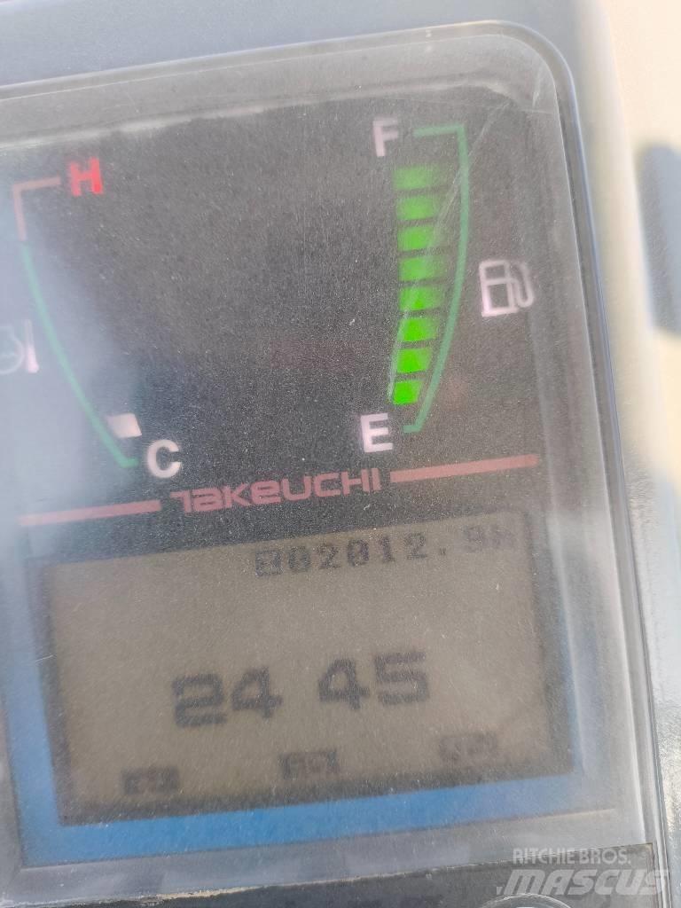 Takeuchi TB 216 Minikoparki