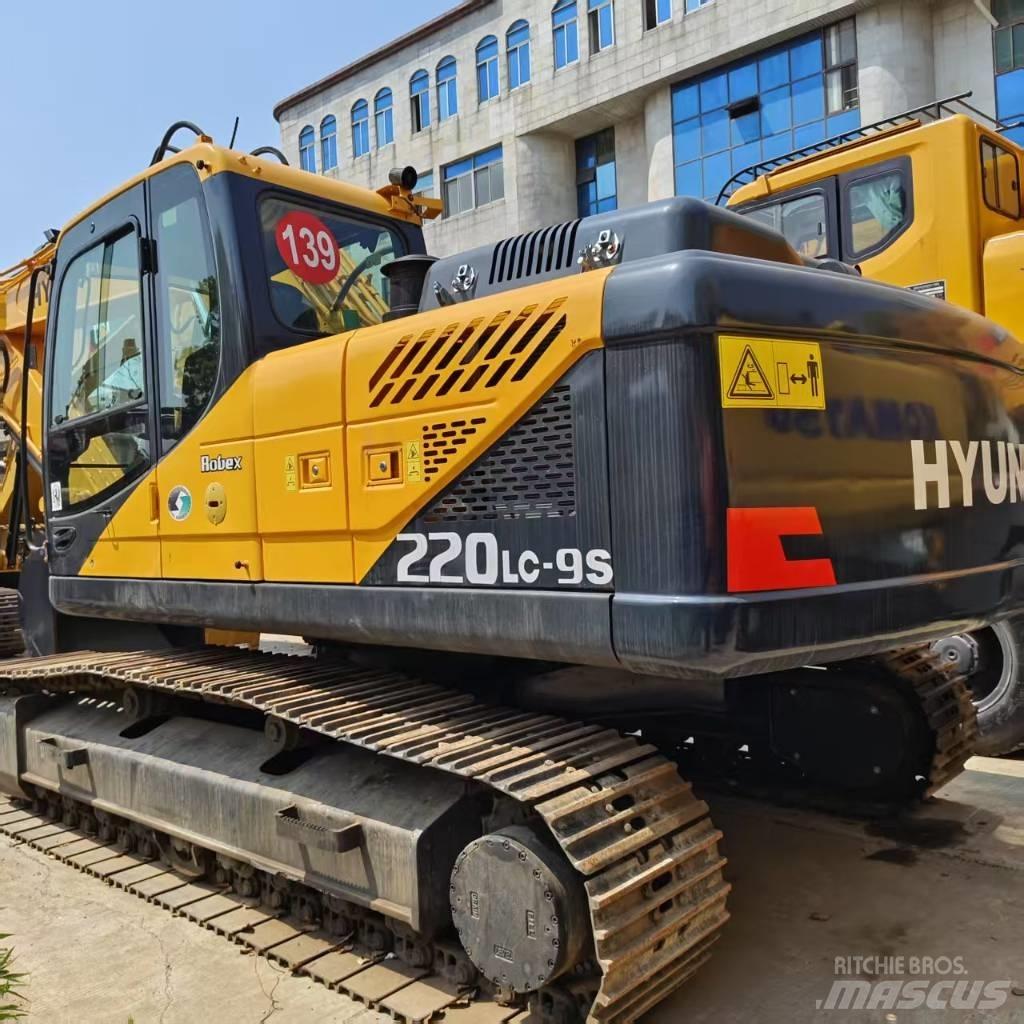 Hyundai 220lc-9s Koparki gąsienicowe
