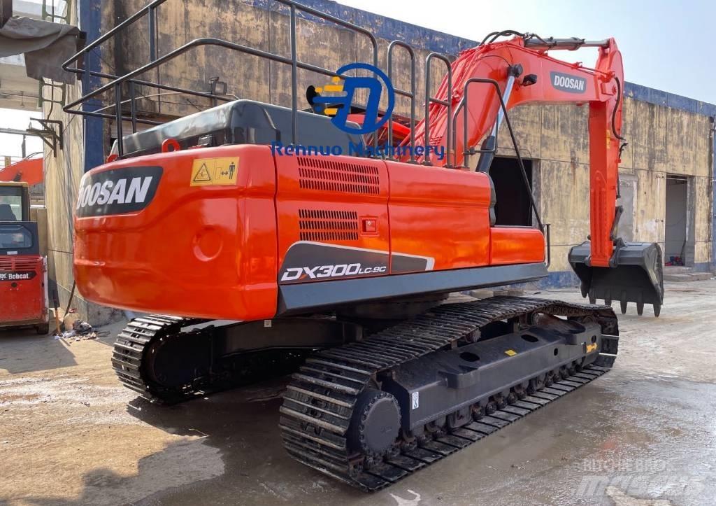 Doosan DX 300 Koparki gąsienicowe
