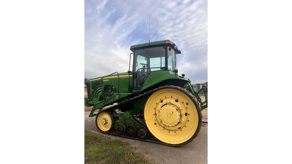 John Deere 8320 T Ciągniki rolnicze