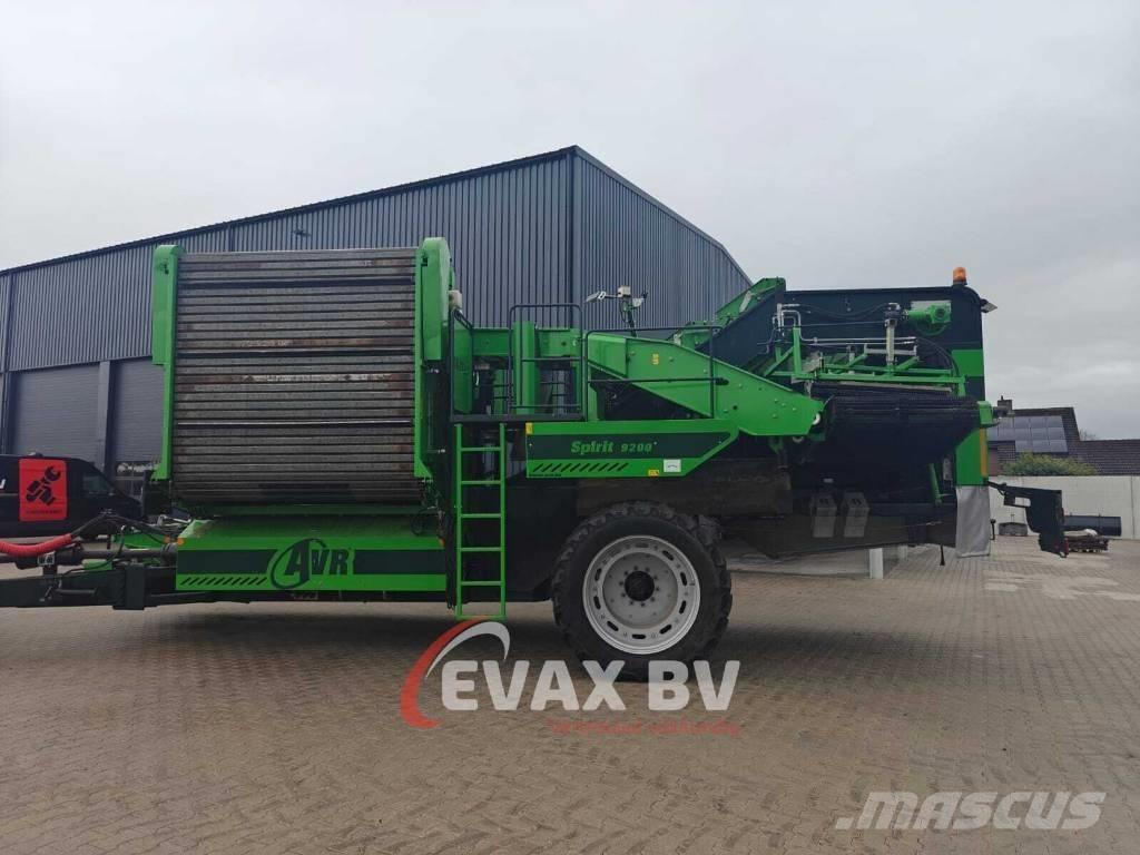 AVR Spirit 9200 Kombajny ziemniaczane i kopaczki
