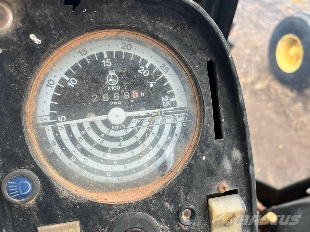 John Deere 4240 S Ciągniki rolnicze