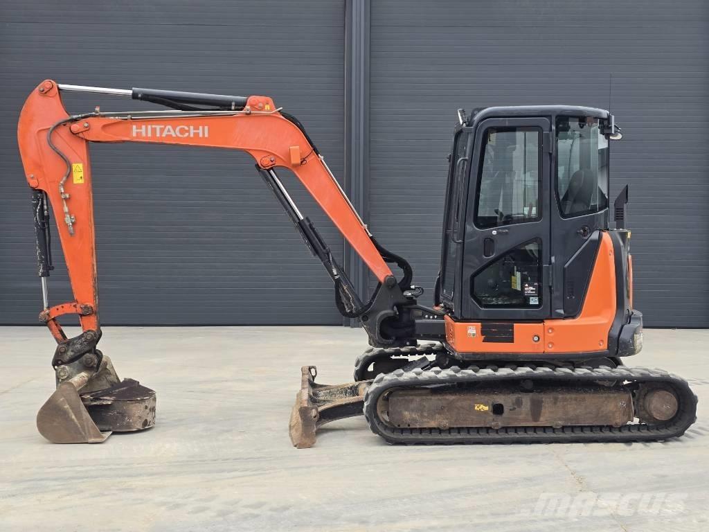 Hitachi ZX55U-5A CLR Minikoparki