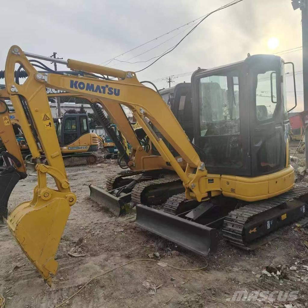Komatsu PC 35 Minikoparki