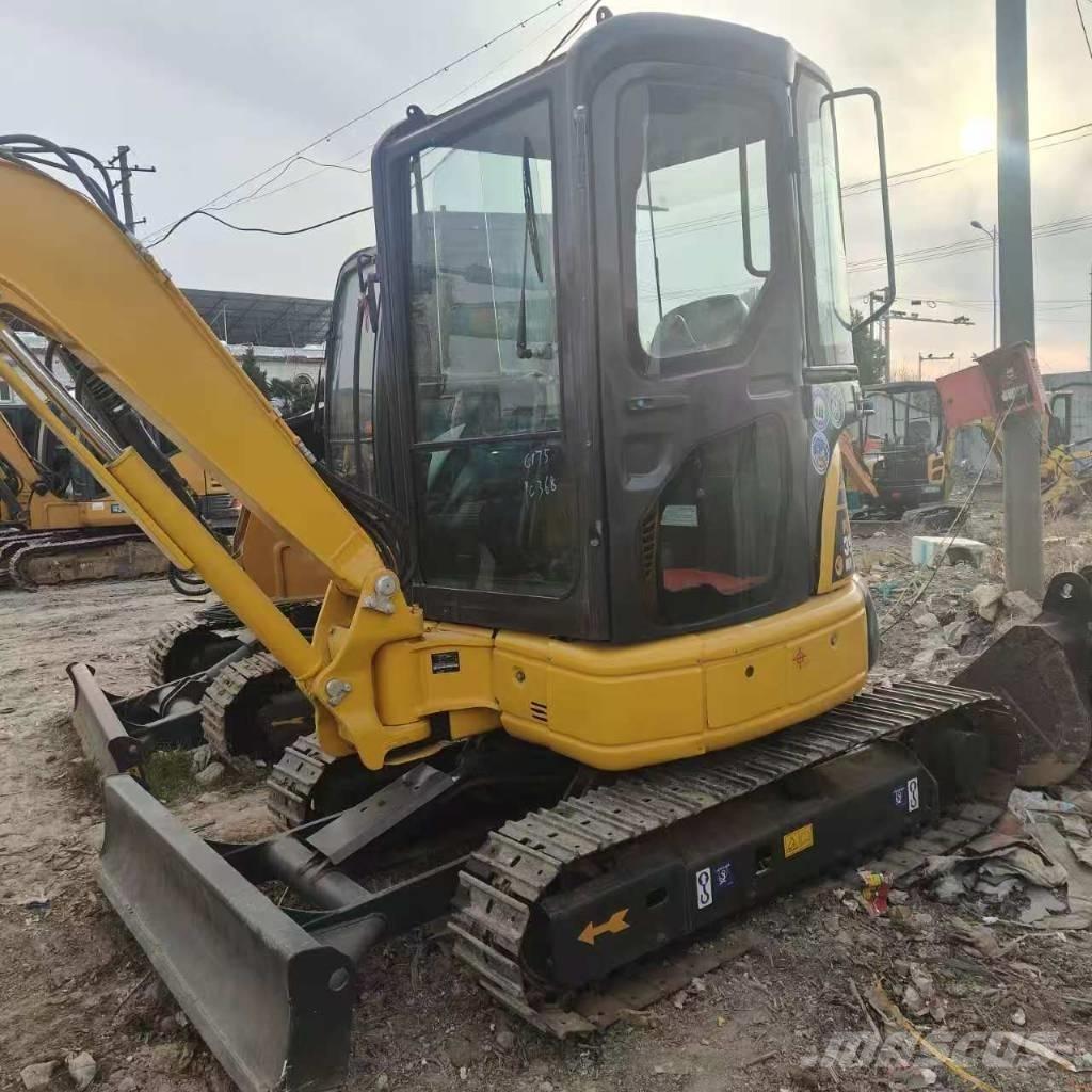 Komatsu PC 35 Minikoparki