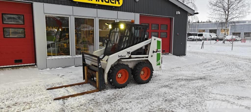 Bobcat 643 Ładowarki burtowe