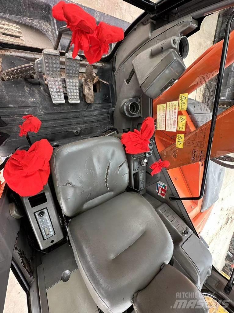 Hitachi ZX 75 Koparki gąsienicowe
