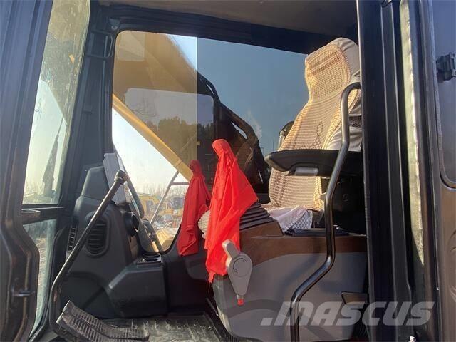 Sany SY215C Koparki gąsienicowe