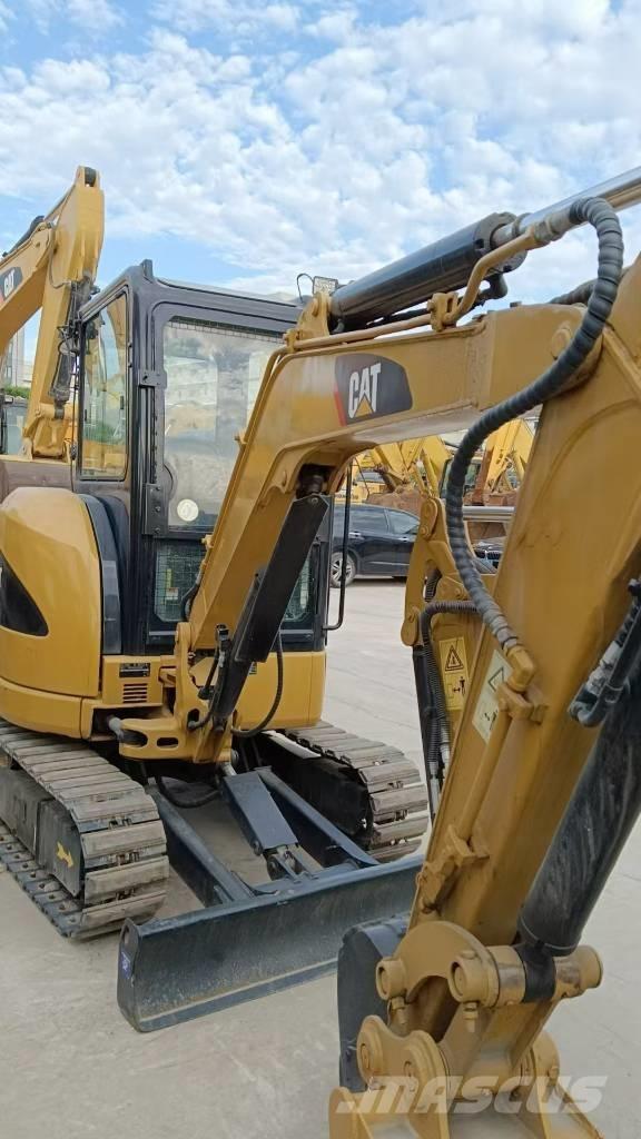 CAT CAT302D Koparki gąsienicowe