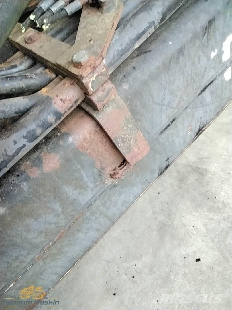 Loglift TJ170 H97 Żurawie do harwesterów