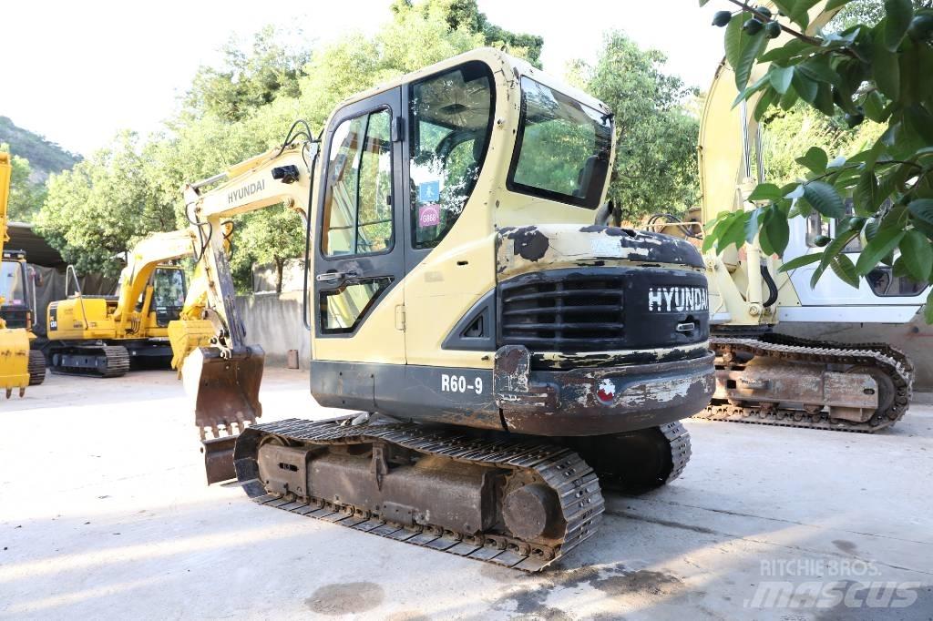 Hyundai R60-9 Minikoparki