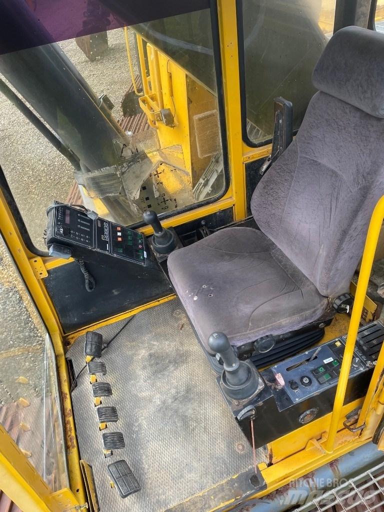 Volvo EC450 Koparki gąsienicowe