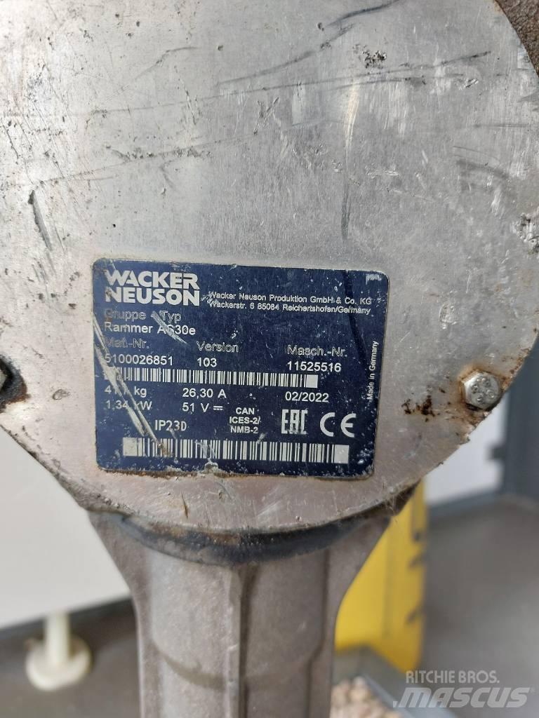 Wacker Neuson AS30e Ubijaki