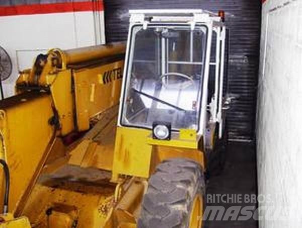 JCB 530B-4HL Wózki widłowe terenowe