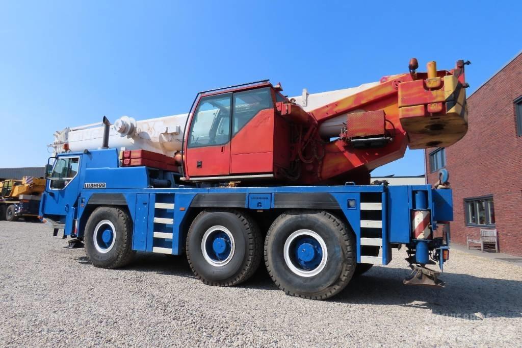 Liebherr LTM 1055-1 Żurawie szosowo-terenowe