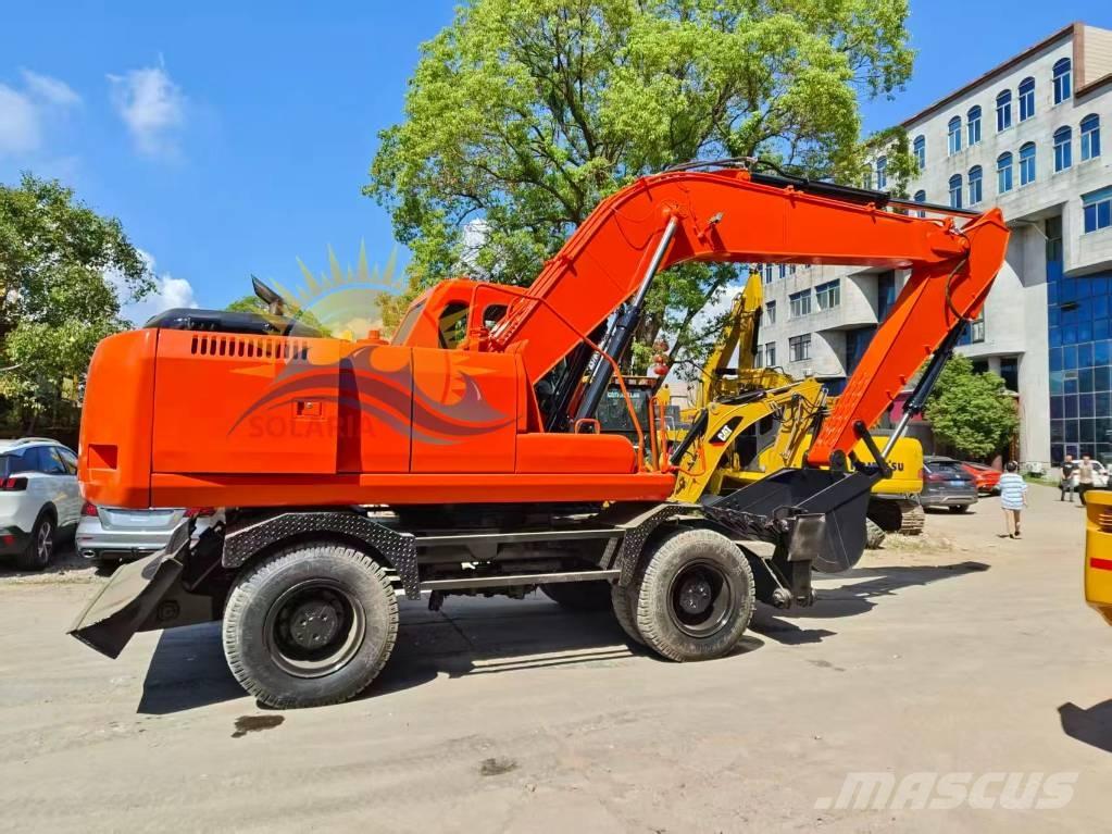 Doosan DH 210 W-7 Koparki kołowe