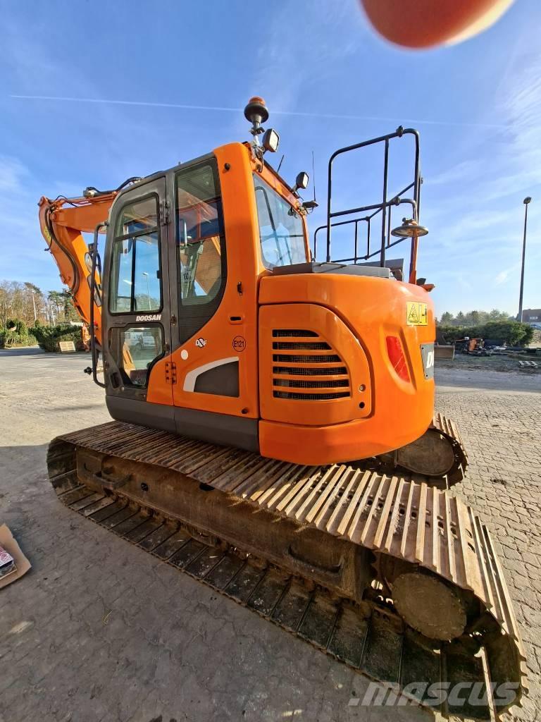 Doosan DX 140 LCR Koparki gąsienicowe