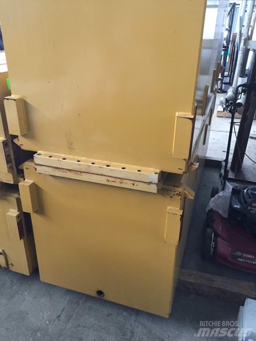 CAT 3516 Inne akcesoria