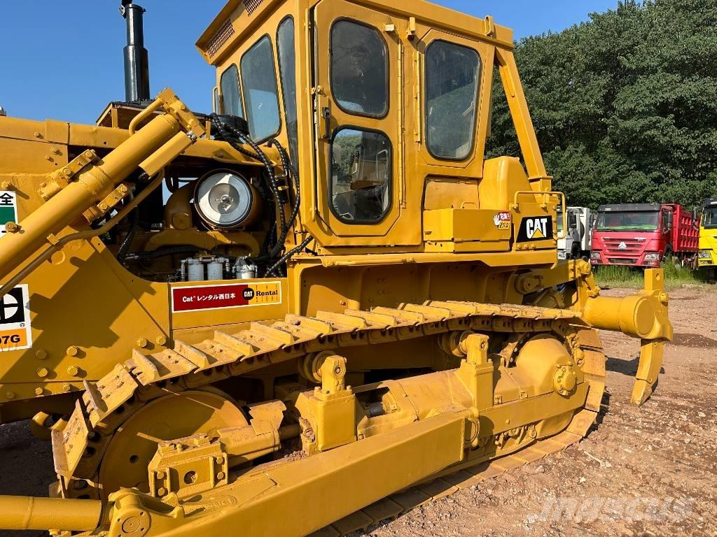 CAT D7G Spycharki gąsienicowe