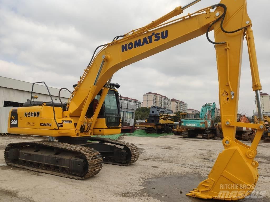 Komatsu PC 200-8 Midikoparki  7t - 12t