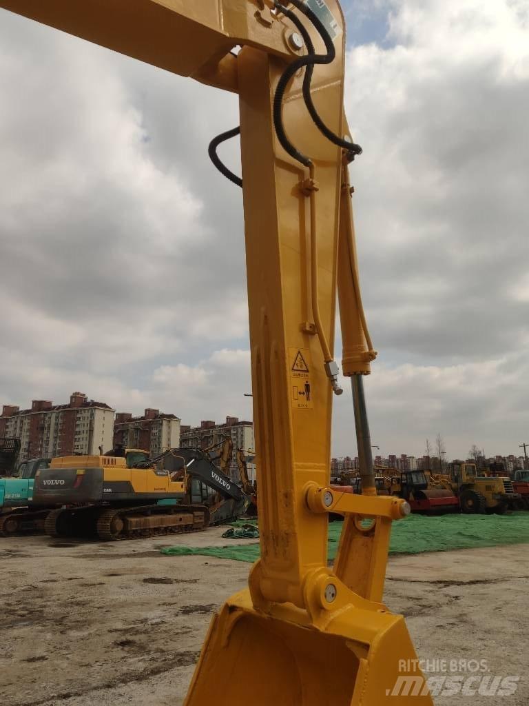 Komatsu PC 200-8 Midikoparki  7t - 12t