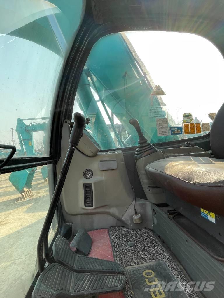 Kobelco SK 135 SR LC Koparki gąsienicowe