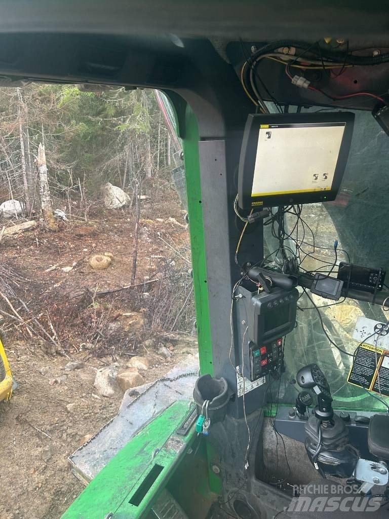 John Deere 903 K Harwestery