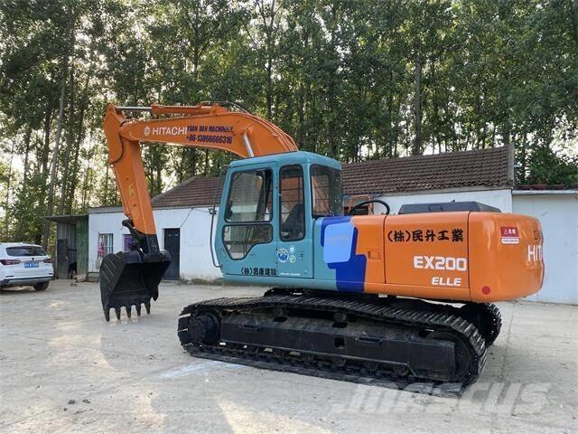 Hitachi EX200 Koparki gąsienicowe