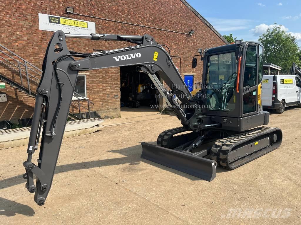 Volvo ECR 58 F Minikoparki