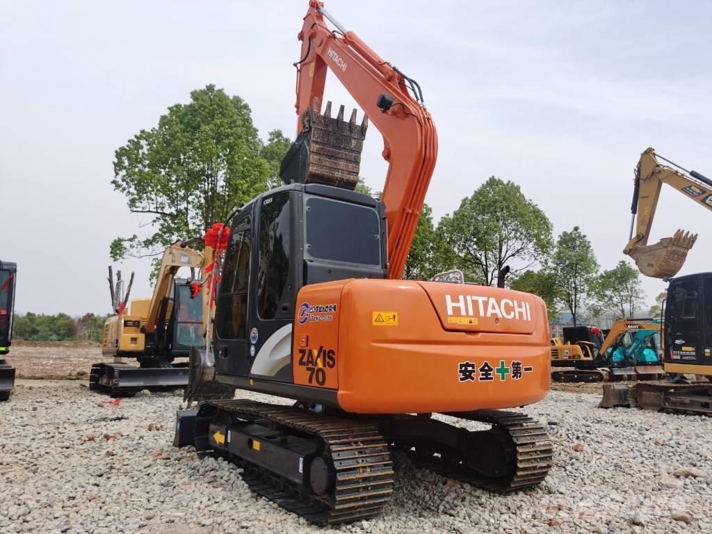 Hitachi ZX 70-5A Koparki gąsienicowe