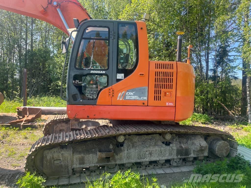 Doosan 235 LCR Koparki gąsienicowe