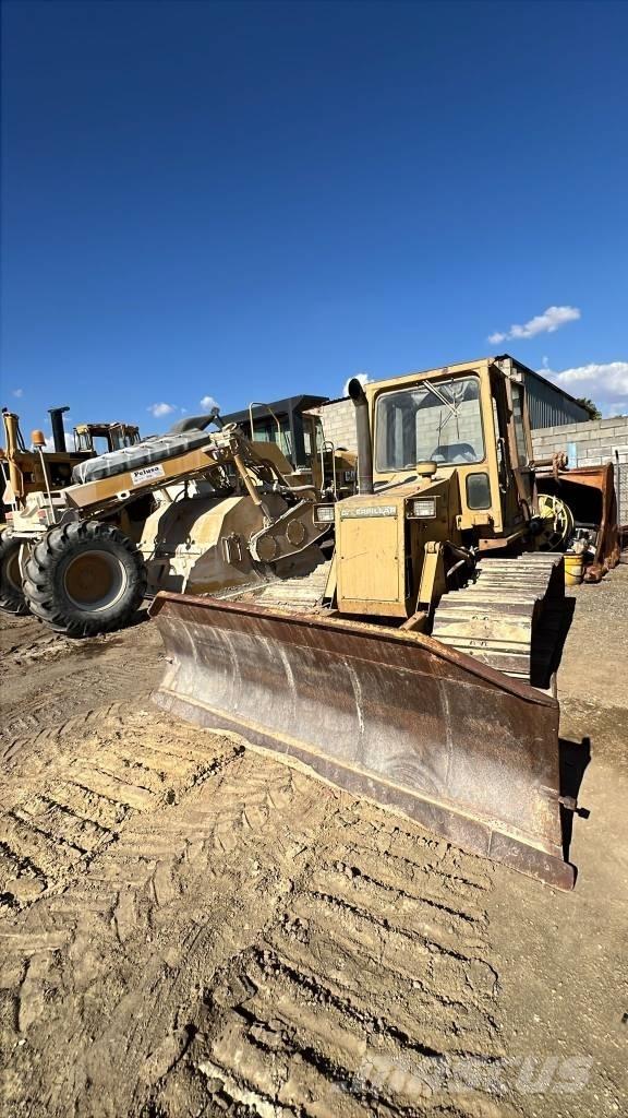 CAT D 4 C Spycharki gąsienicowe