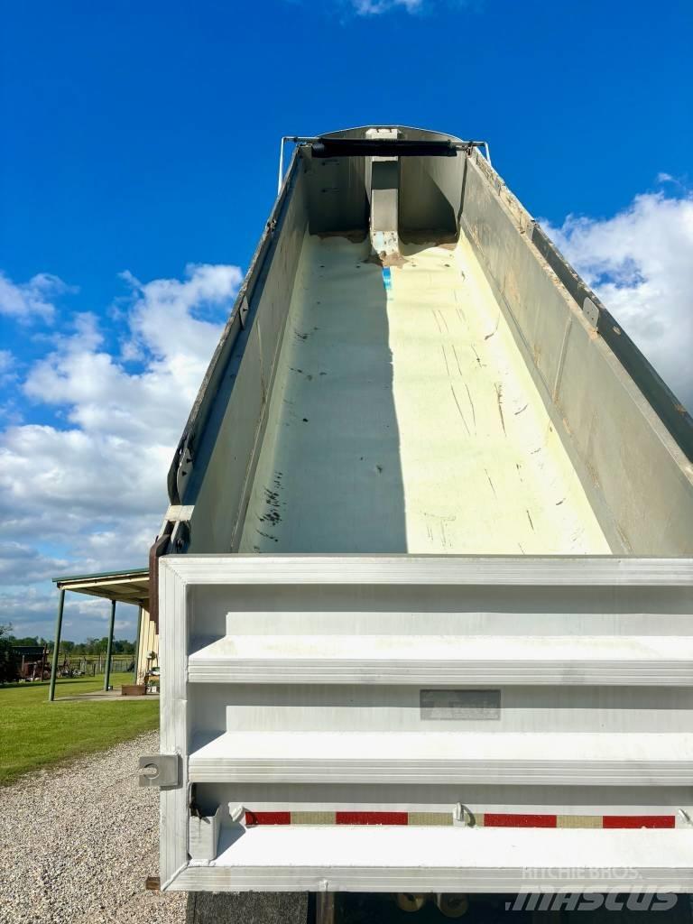 Travis 30ft End Dump Przyczepy wywrotki