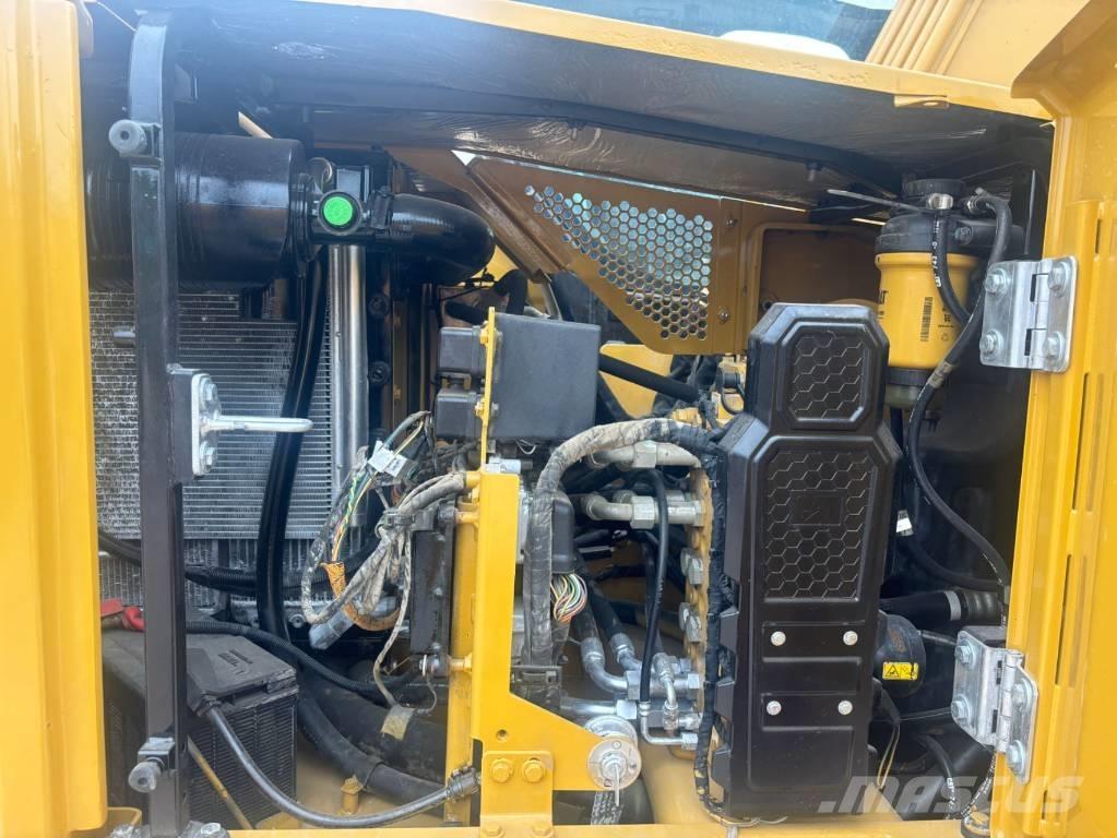 CAT 310 Koparki gąsienicowe