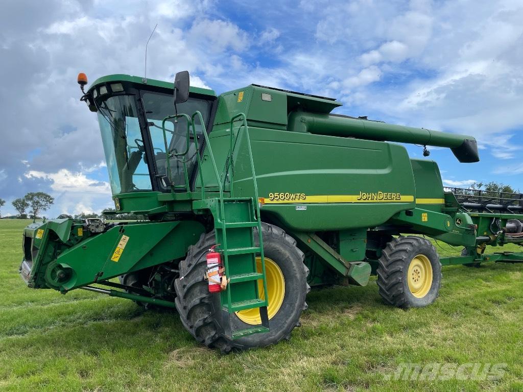 John Deere 9560 WTS Kombajny zbożowe