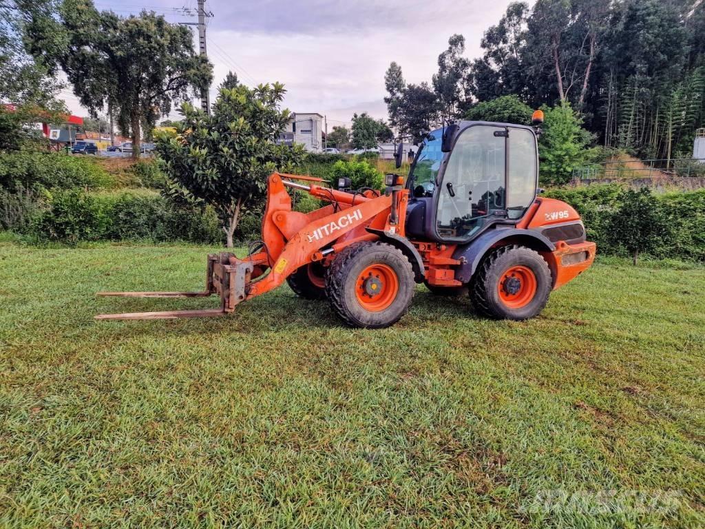 Hitachi ZW 95 Ładowarki kołowe